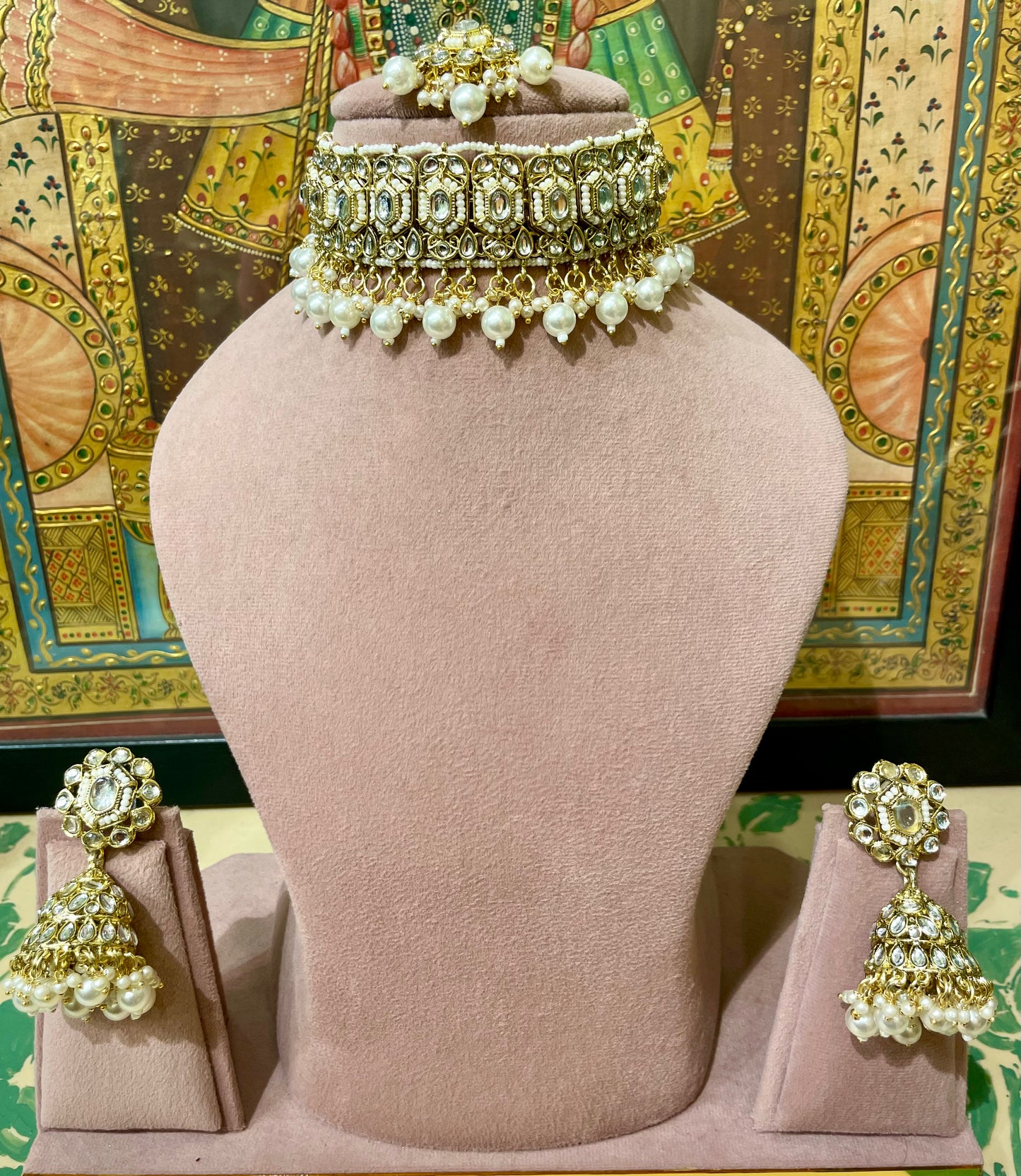 POLKI IVORY WHITE CHOKER NECKLACE SET