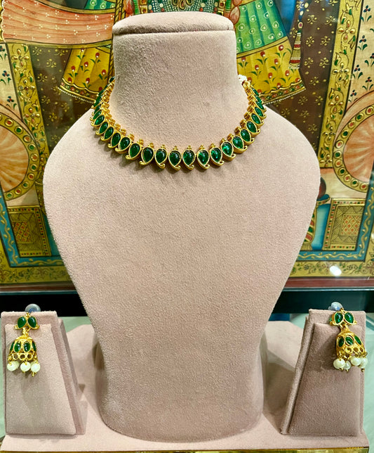 KEMP STONE SOUTH INDIAN SET (GREEN)