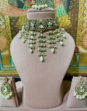 IVORY WHITE KUNDAN MOISSANITE ETHNIC BRIDAL CHOKER SET