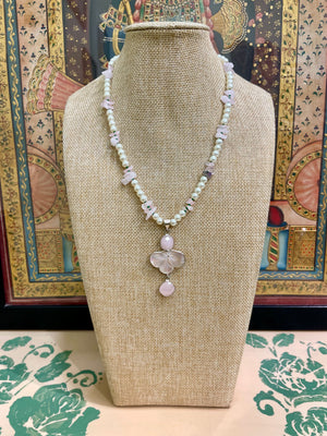 ROSE QUARTZ & PEARL BLOSSOM PENDANT NECKLACE