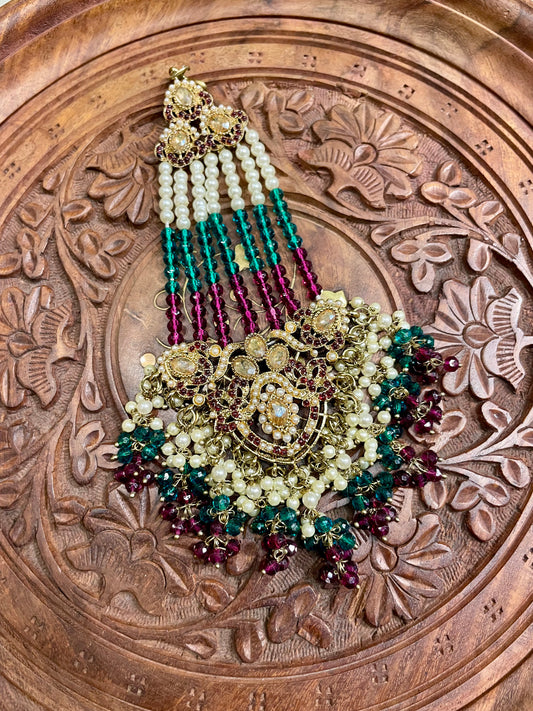 GREEN & MAROON GOLD TONED PEARL BRIDAL PASSA