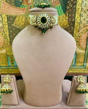 GREEN KUNDAN PEARL ROYAL CHOKER SET