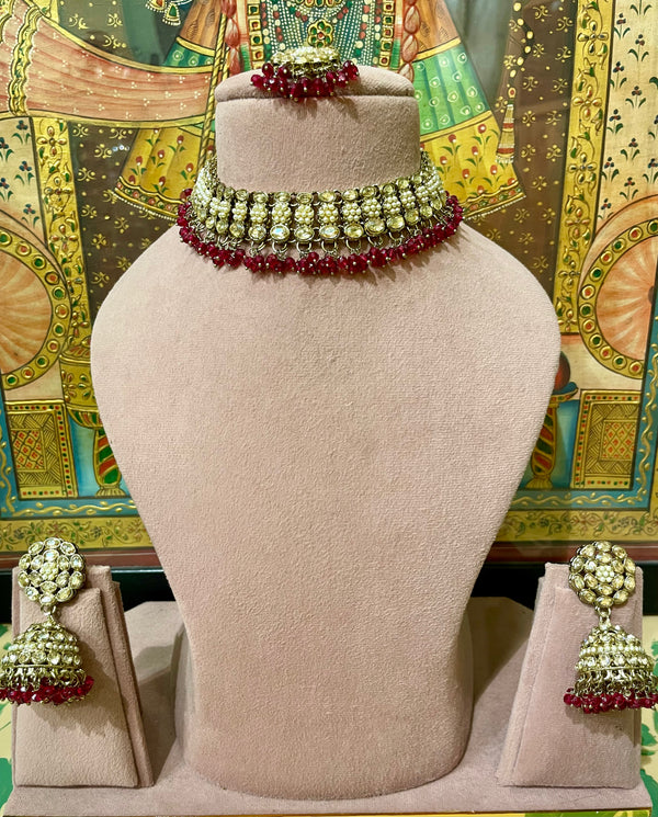 MAROON GOLD TONED CHOKER NECKLACE SET