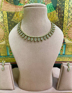 NEUTRAL MOISSANITE BLOOM SLEEK NECKLACE SET