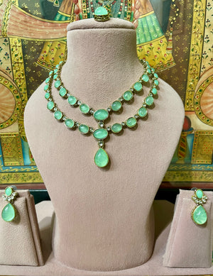 MINT GREEN MONALISA STONE DOUBLE LAYER NECKLACE SET