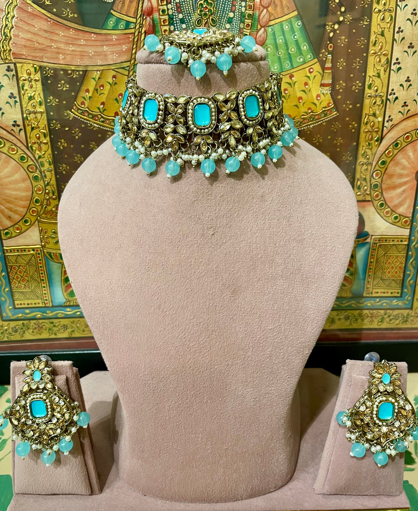 TURQUOISE GOLD TONED CHOKER NECKLACE SET