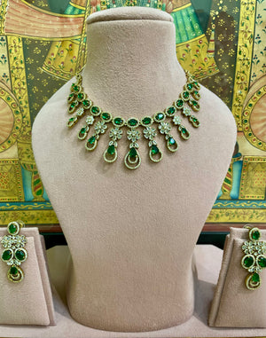 GREEN PREMIUM MOISSANITE ROYAL IMPERIAL DROP NECKLACE SET