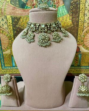 KUNDAN MOISSANITE PENDANT CHOKER JHUMKI SET