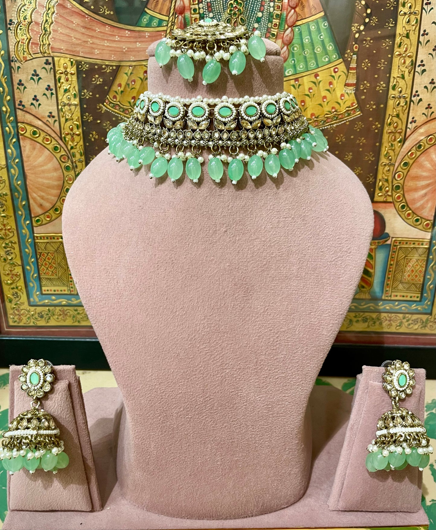 MINT GREEN KUNDAN CHOKER NECKLACE SET