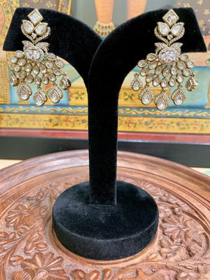NEUTRAL IMPERIAL PREMIUM MOISSANITE DROPS EARRINGS