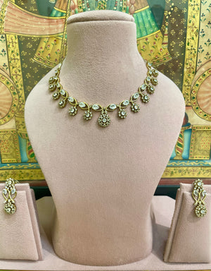 NEUTRAL MOISSANITE FLORAL NECKLACE SET