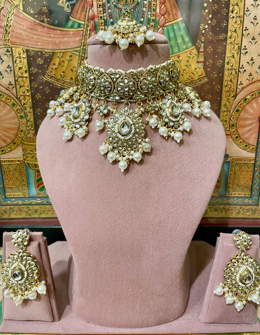 IVORY WHITE KUNDAN POLKI CHOKER NECKLACE SET