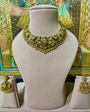 MA LAXMI TRADITIONAL SOUTH INDIAN TEMPLE NECKLACE SET