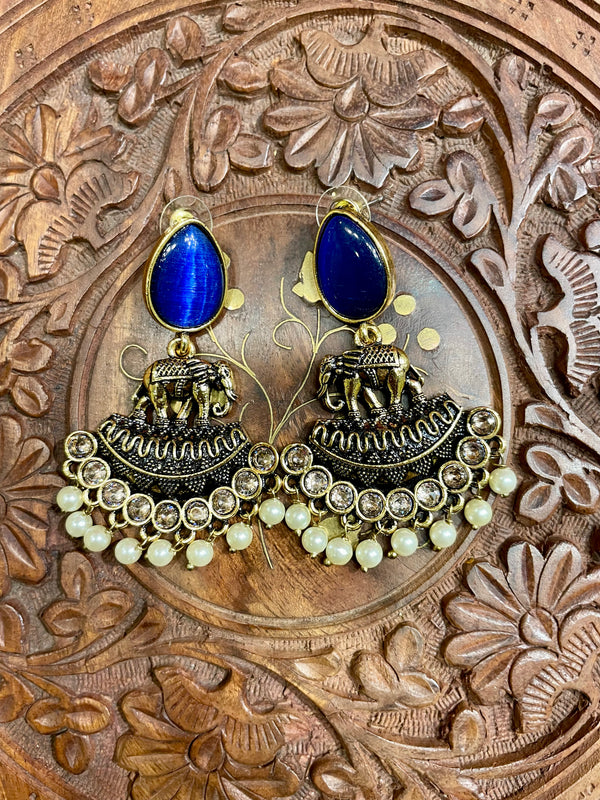 DARK BLUE MONALISA STONE VINTAGE PEARL EARRINGS