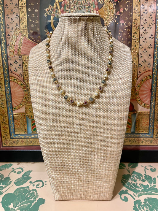 GOLDEN JALI MULTI COLOUR PEARL STRING NECKLACE