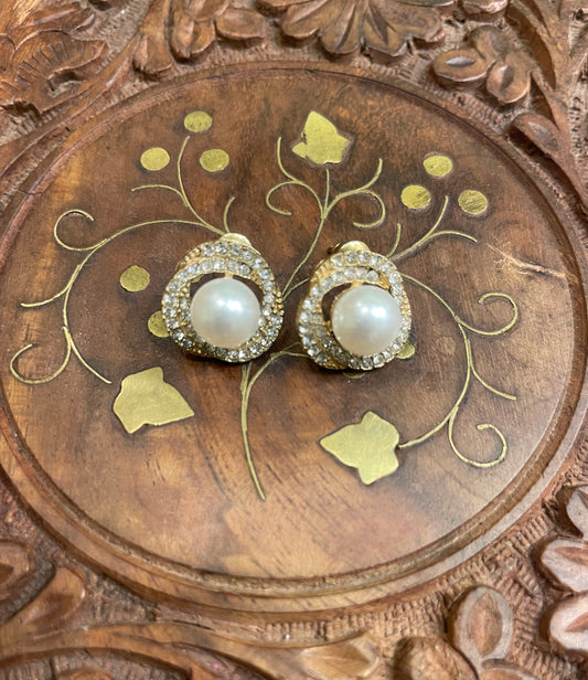 PEARL AD STUD EARRINGS