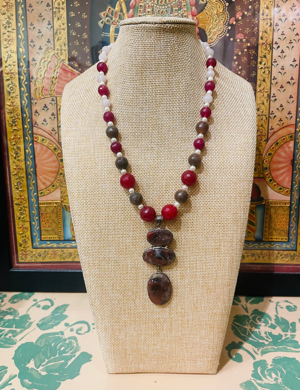 AGATE SEMI PRECIOUS STONE PENDANT DESIGNER NECKLACE