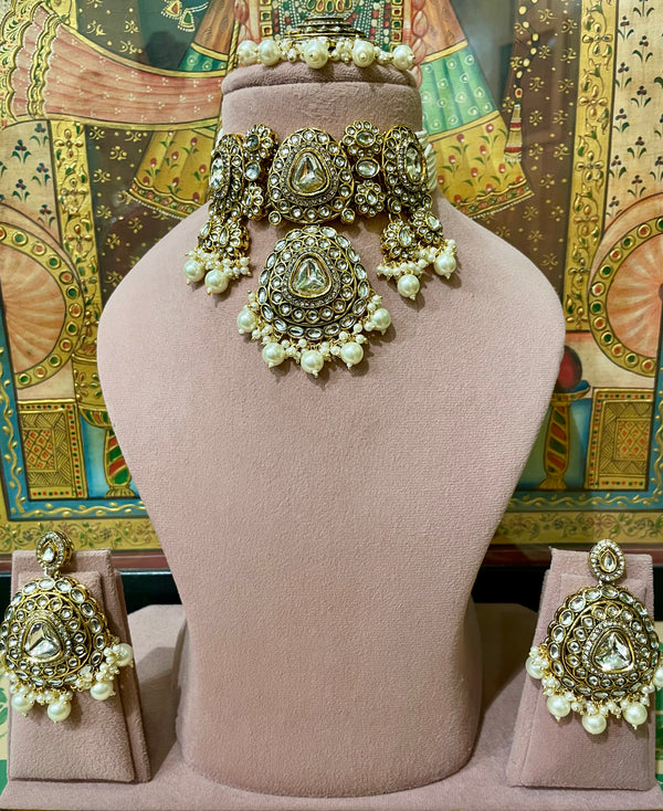 IVORY WHITE GOLD PLATED NIZAM KUNDAN BRIDAL CHOKER SET