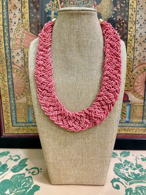 CORAL PINK SEED BEADS STATEMENT NECKLACE