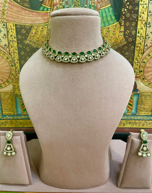 EMERALD GREEN MOISSANITE SLEEK NECKLACE SET