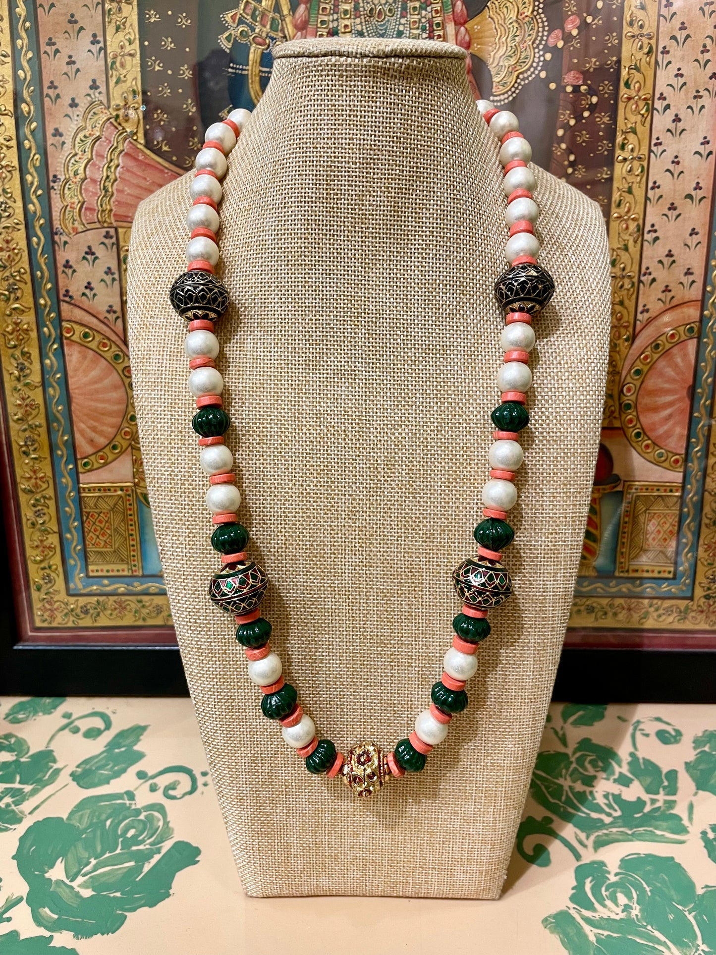 SHELL PEARLS WITH GREEN JADES AND GOLD POLISHED SPACERS NECKLACE