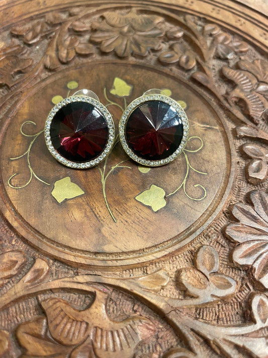 RUBY RED AD STUD EARRINGS